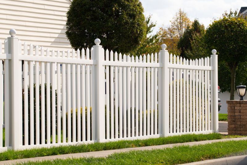 Pvc Lattice Fence Installation in Pearland, TX